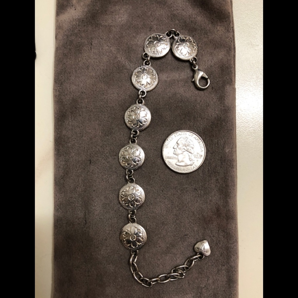 TARNISH FREE SILVER CONCHO LINK BRACELET